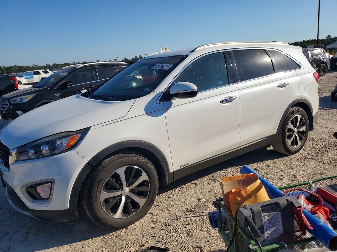 Vue de 2018 KIA SORENTO EX, angle 1