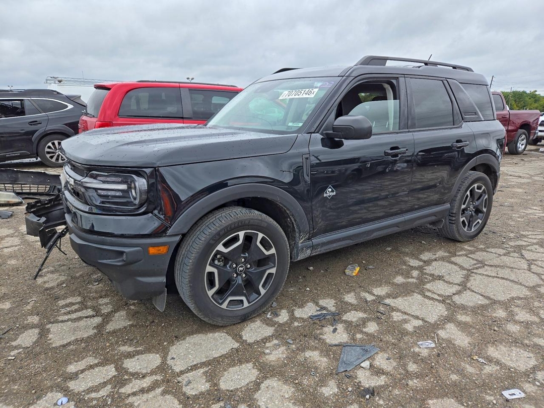 Вид 2021 FORD BRONCO SPORT OUTER BANKS, угол 1