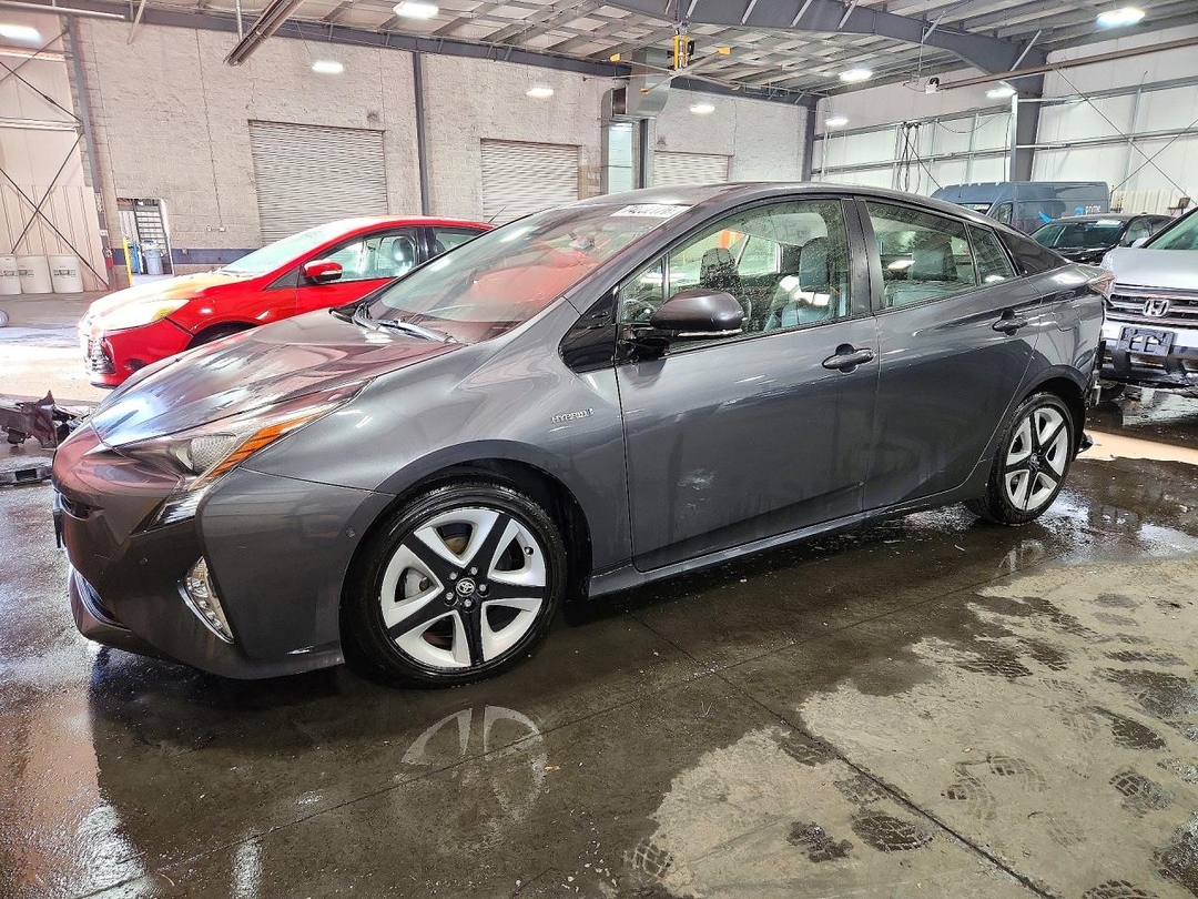 Vedere 2017 TOYOTA PRIUS THREE TOURING, unghi 1