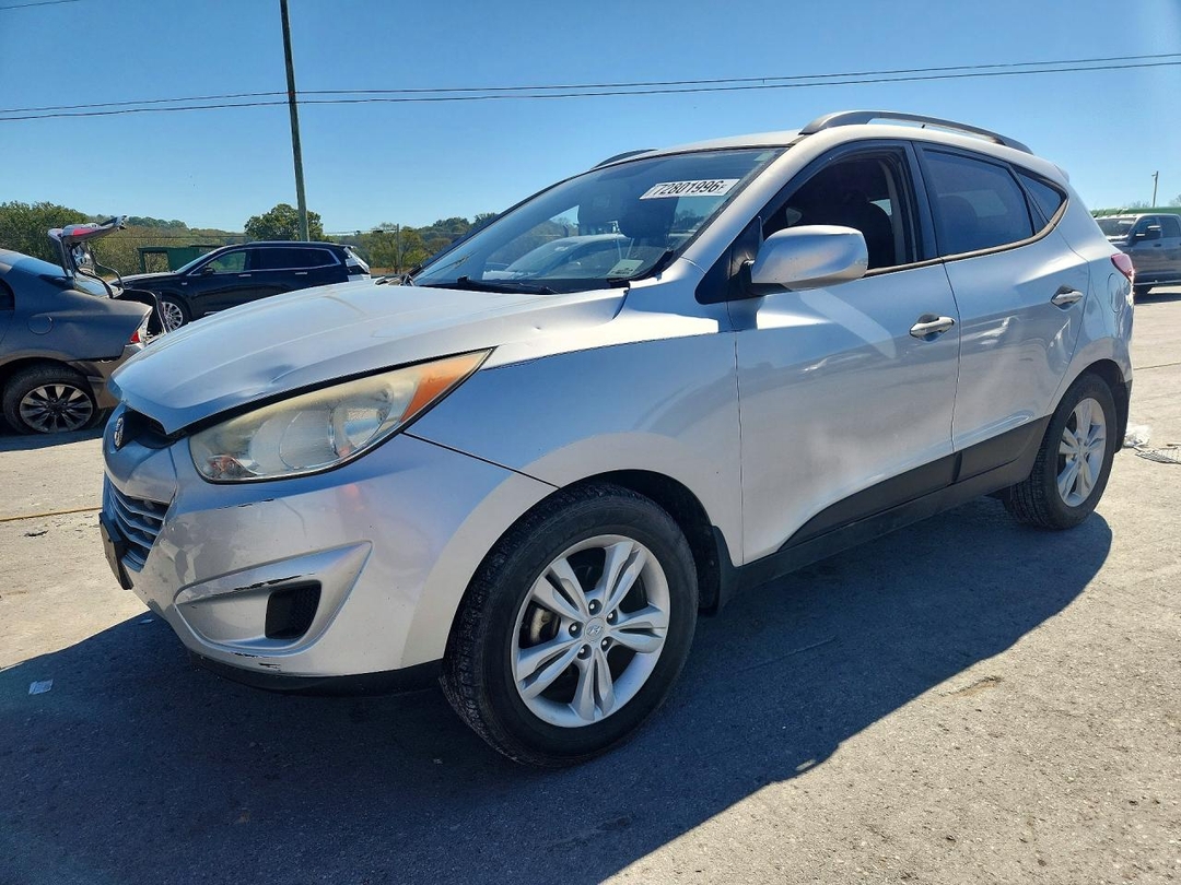 Vue de 2011 HYUNDAI TUCSON GLS, angle 1