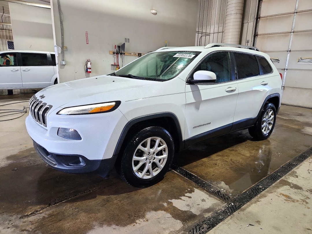 Вид 2014 JEEP CHEROKEE LATITUDE, угол 1
