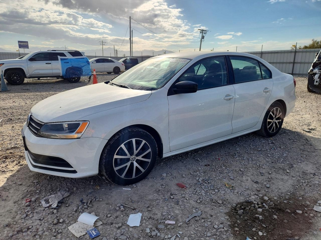 Вид 2016 VOLKSWAGEN JETTA SE, угол 1