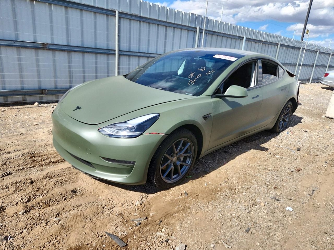 منظر 2023 TESLA MODEL 3، زاوية 1