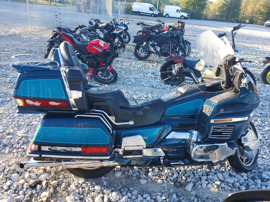 منظر 1994 HONDA GL1500 SE، زاوية 1