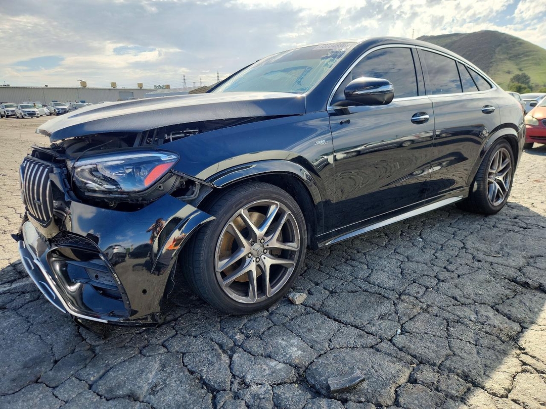Vue de 2024 MERCEDES-BENZ GLE COUPE AMG 53 4MATIC, angle 1