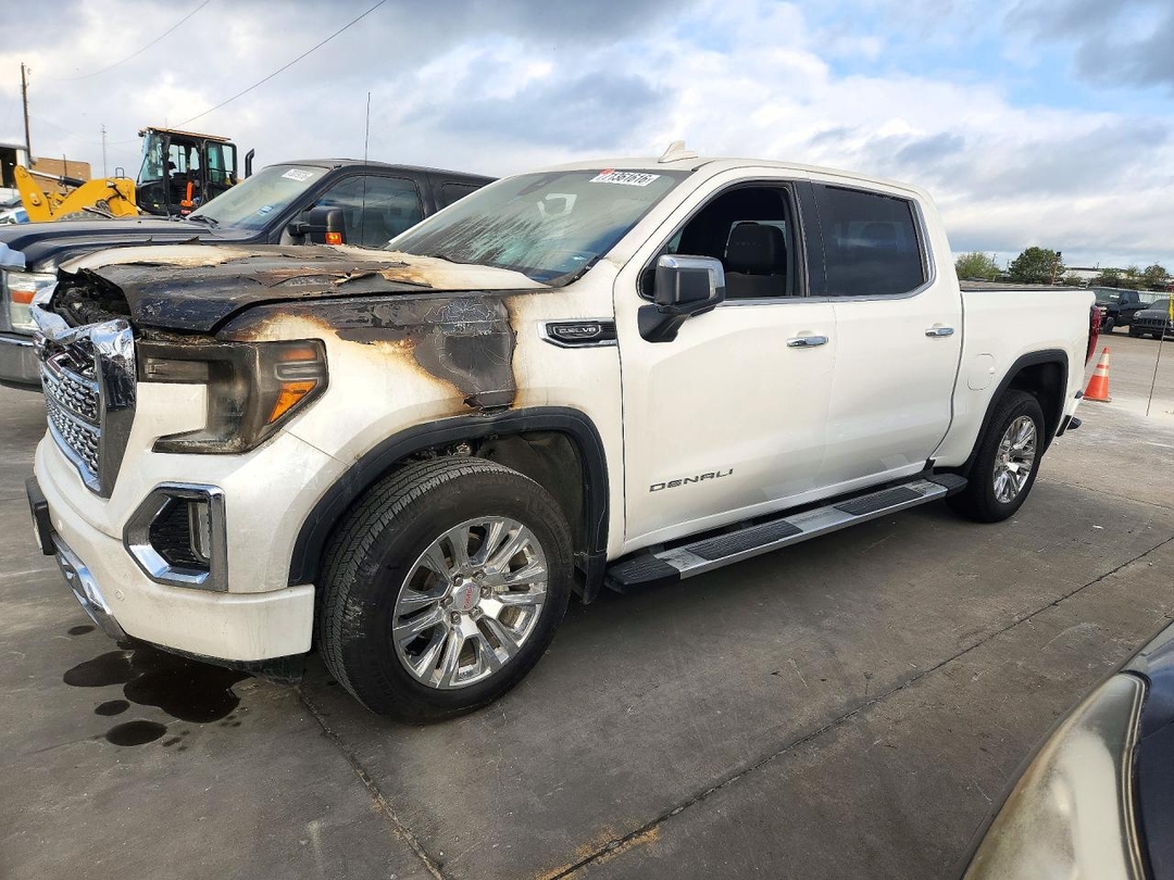 Vue de 2021 GMC SIERRA C1500 DENALI, angle 1