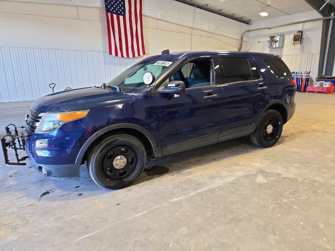 منظر 2015 FORD EXPLORER POLICE INTERCEPTOR، زاوية 1