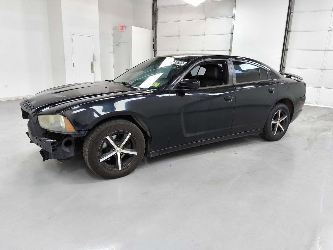 Вид 2012 DODGE CHARGER SE, угол 1