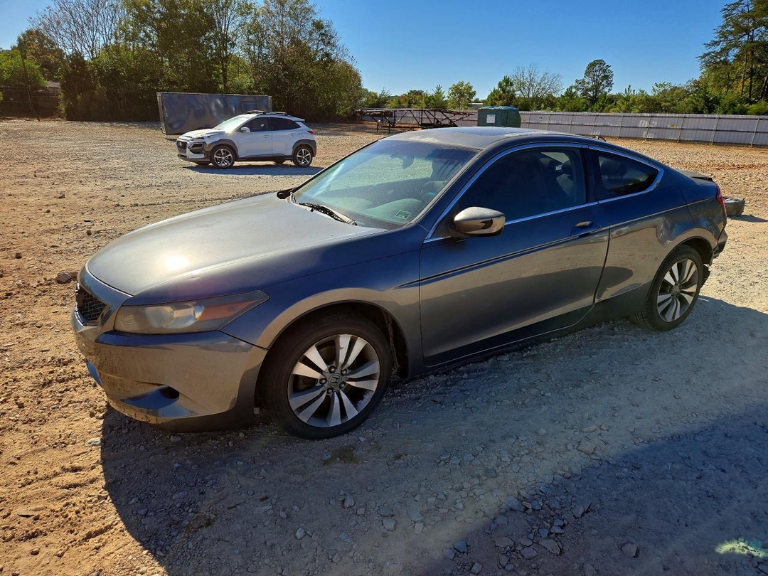 Vue de 2009 HONDA ACCORD EX, angle 1