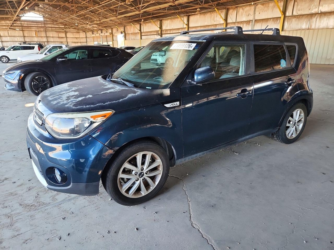 منظر 2018 KIA SOUL +، زاوية 1