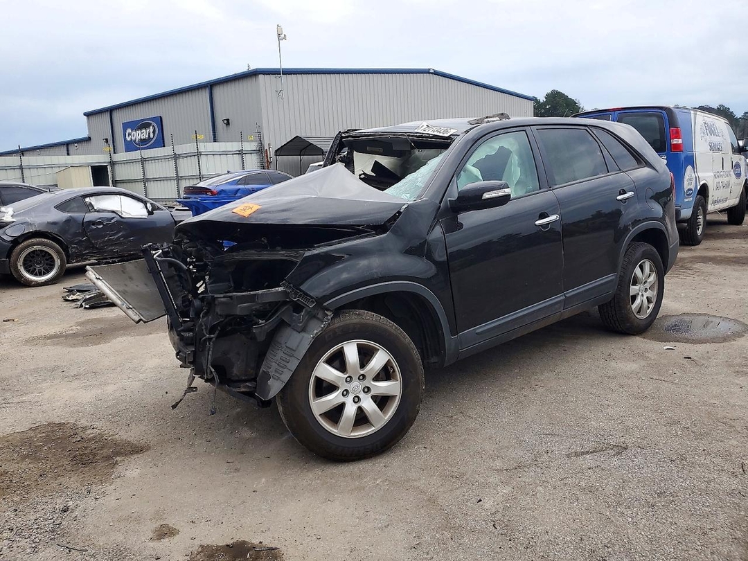 Вид 2011 KIA SORENTO LX, угол 1