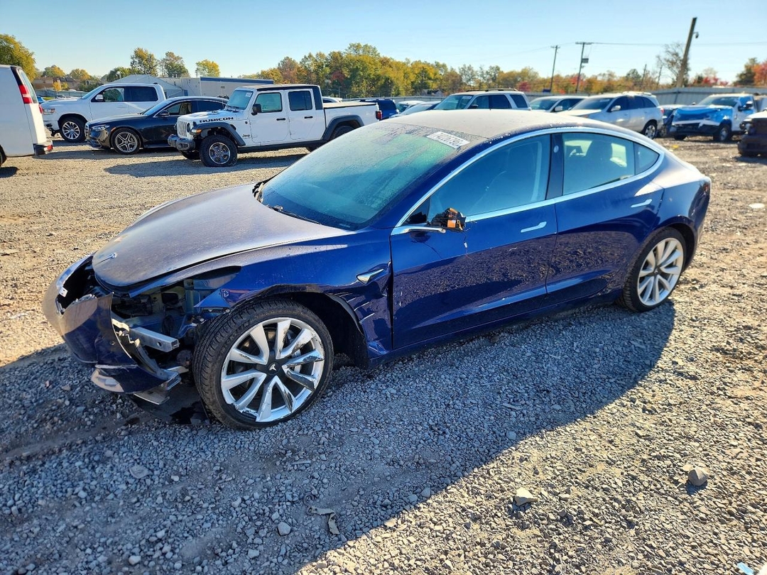 Vista de 2019 TESLA MODEL 3, ángulo 1
