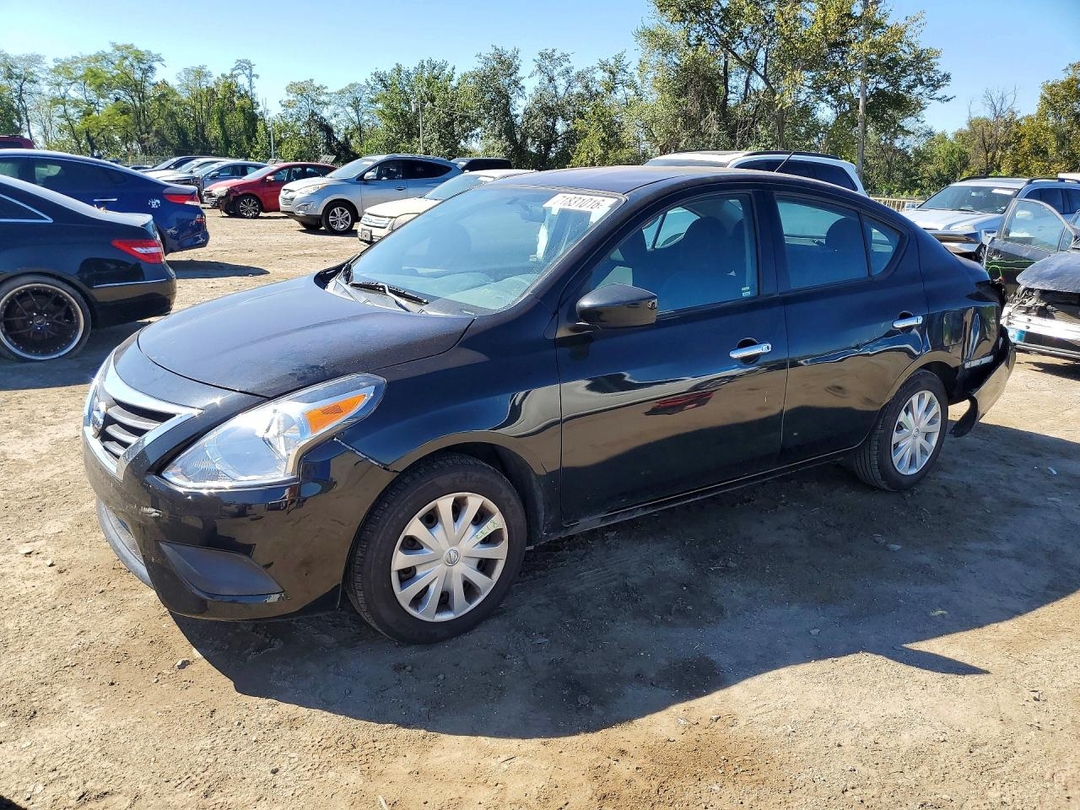 2017 NISSAN VERSA 1.6 view, angle 1