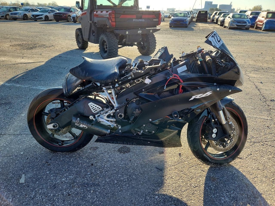منظر 2006 YAMAHA YZFR6 L، زاوية 1