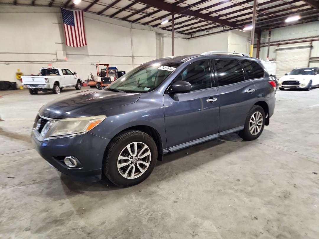 منظر 2013 NISSAN PATHFINDER S، زاوية 1