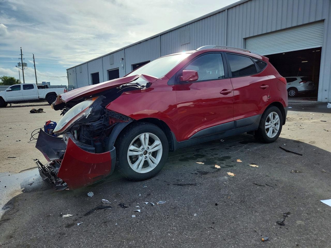 Vue de 2011 HYUNDAI TUCSON GLS, angle 1