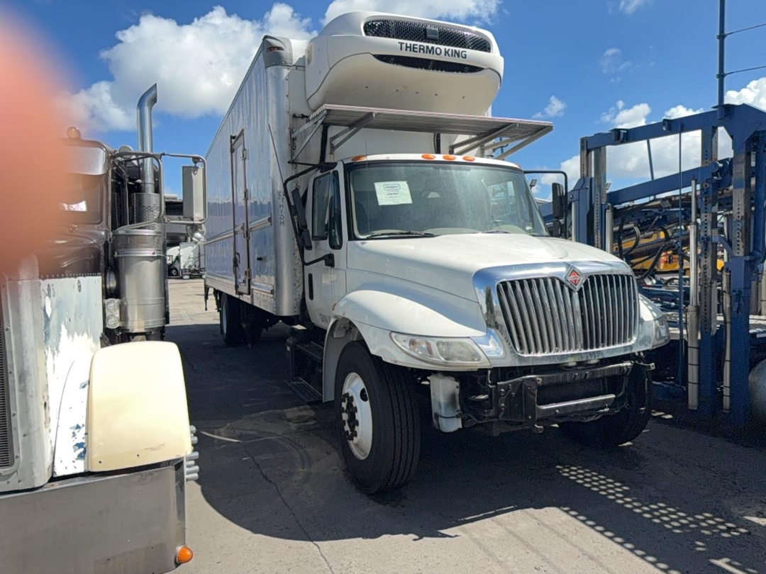 منظر 2019 INTERNATIONAL 4000 4300، زاوية 1