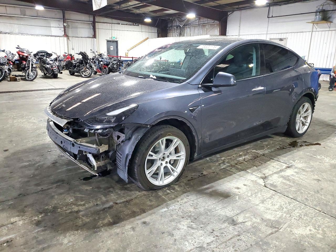 Vista de 2023 TESLA MODEL Y, ángulo 1