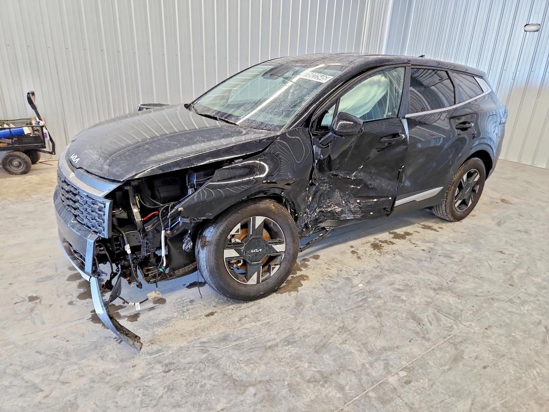 Vista de 2026 KIA SPORTAGE LX, ángulo 1