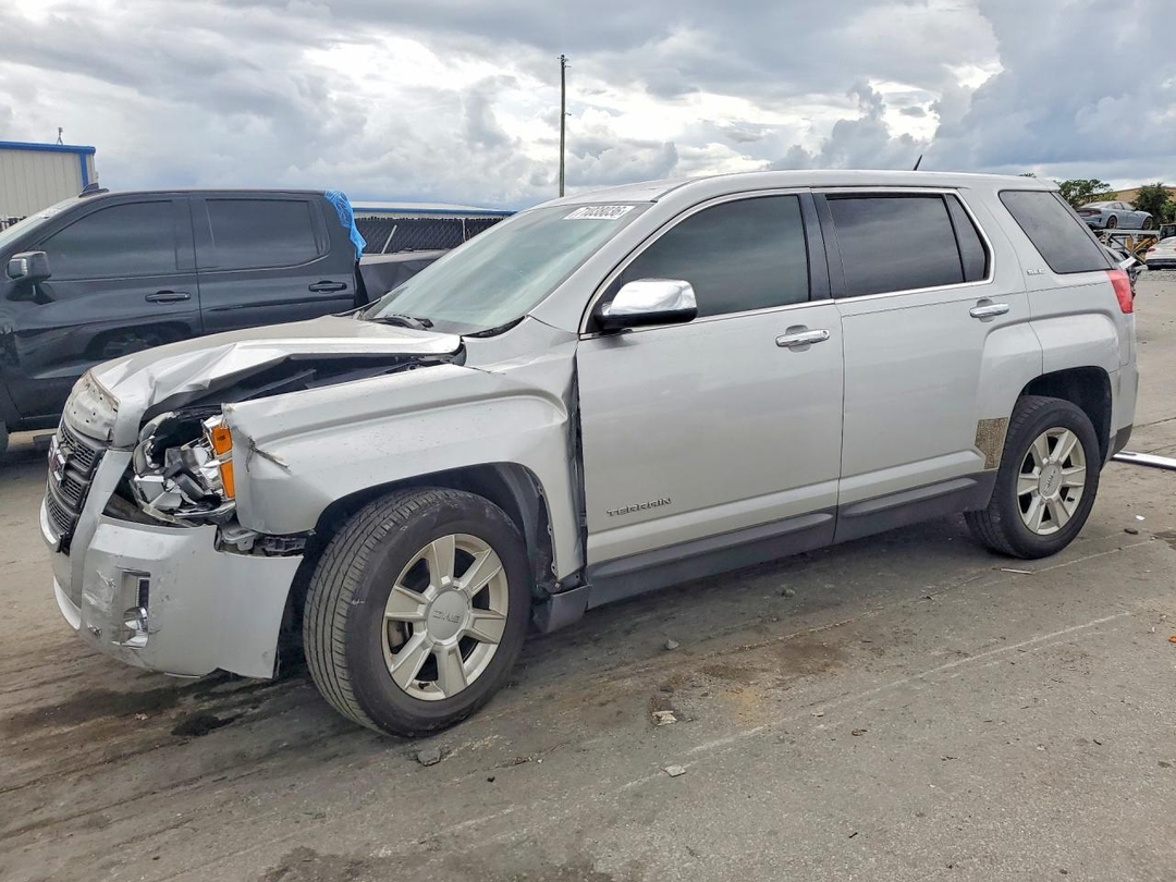 Вид 2012 GMC TERRAIN SLE, угол 1
