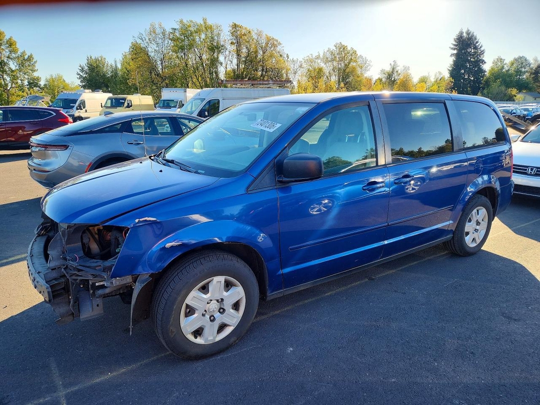 منظر 2010 DODGE GRAND CARAVAN SE، زاوية 1