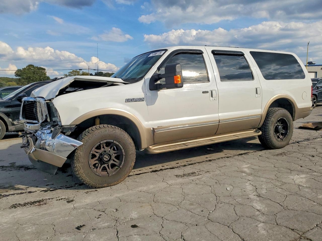 Vue de 2002 FORD EXCURSION LIMITED, angle 1