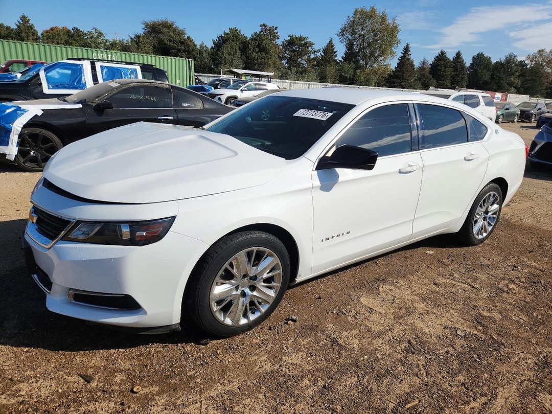 Vue de 2015 CHEVROLET IMPALA LS, angle 1