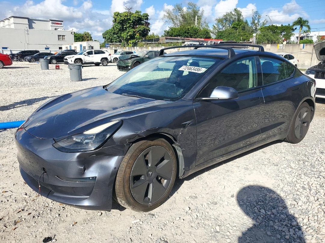 منظر 2021 TESLA MODEL 3، زاوية 1