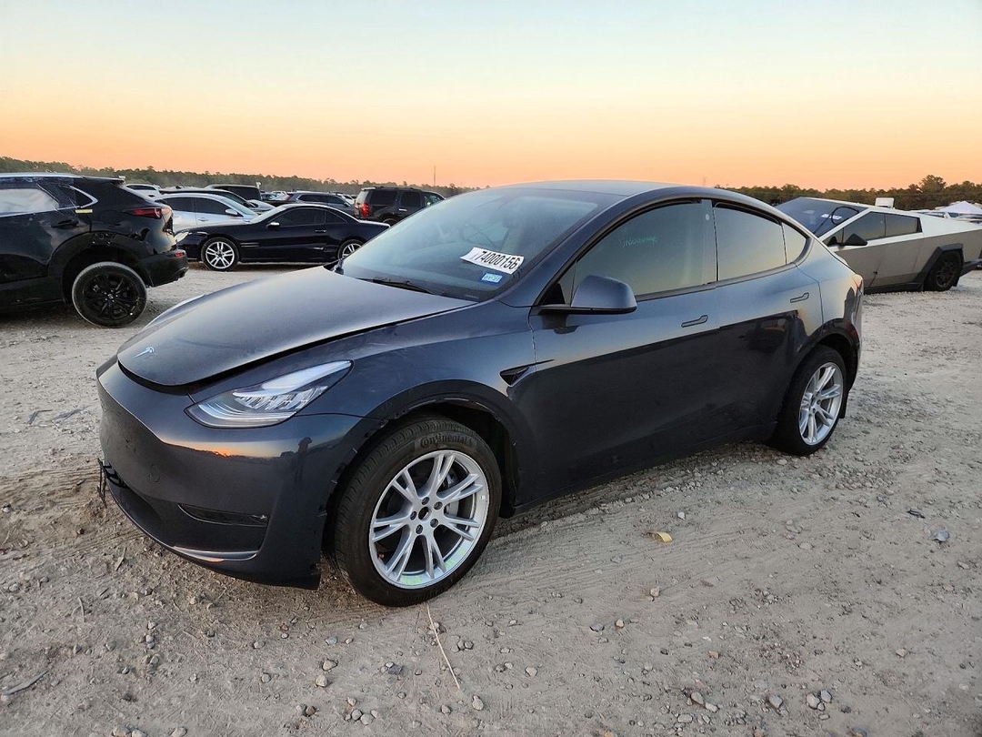 منظر 2023 TESLA MODEL Y، زاوية 1