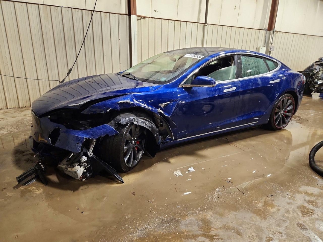 2017 TESLA MODEL S view, angle 1