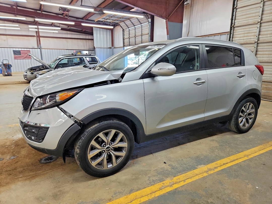 Вид 2015 KIA SPORTAGE LX, угол 1