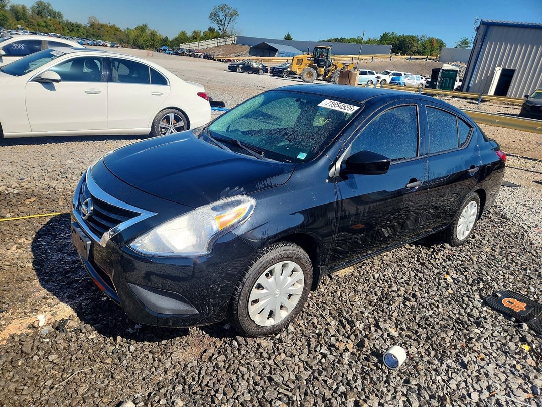 منظر 2017 NISSAN VERSA 1.6 S، زاوية 1