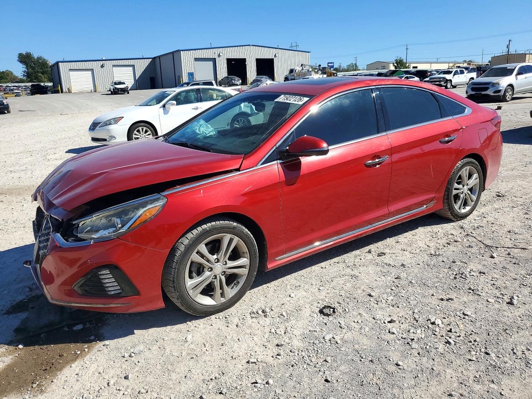 Vue de 2018 HYUNDAI SONATA SPORT, angle 1
