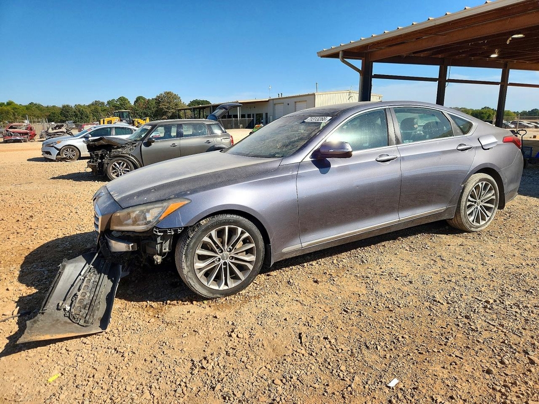 Vue de 2015 HYUNDAI GENESIS 3.8L, angle 1