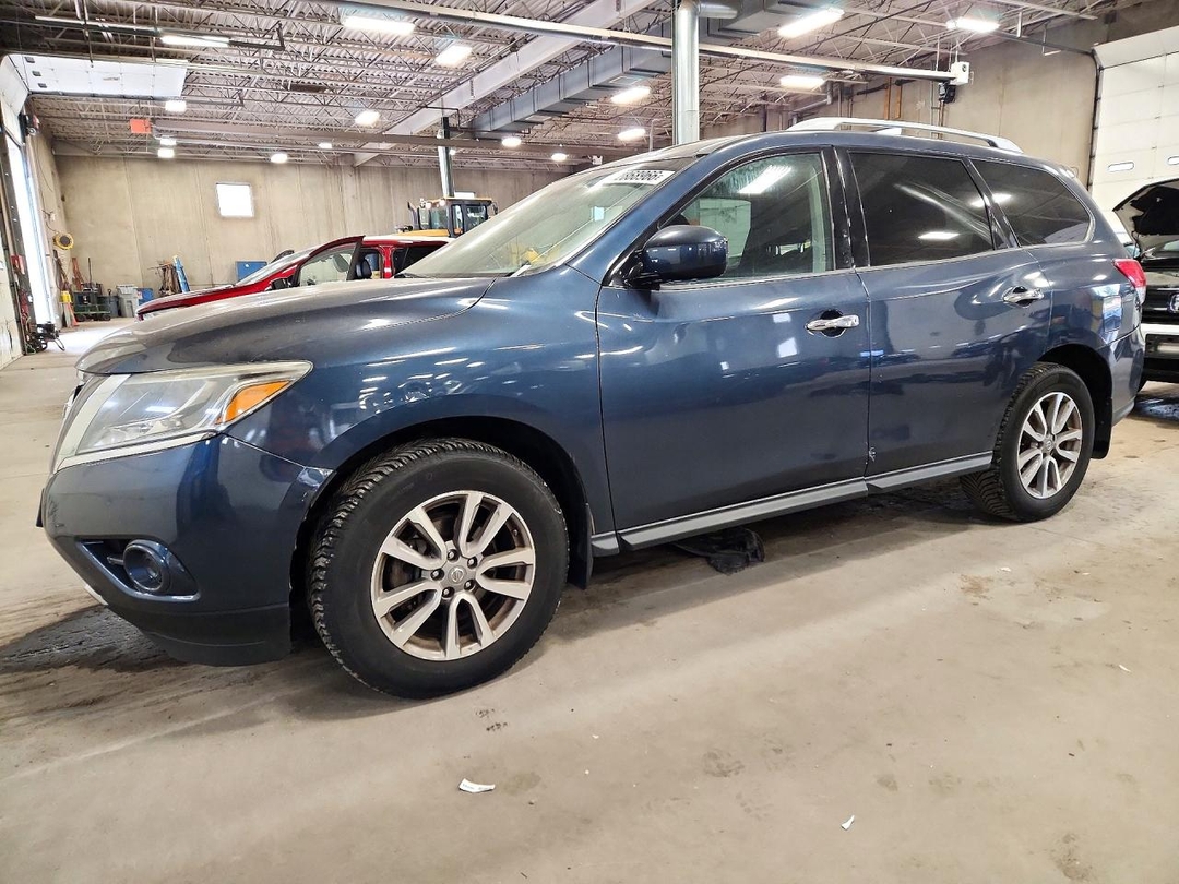 Vista de 2015 NISSAN PATHFINDER S, ángulo 1