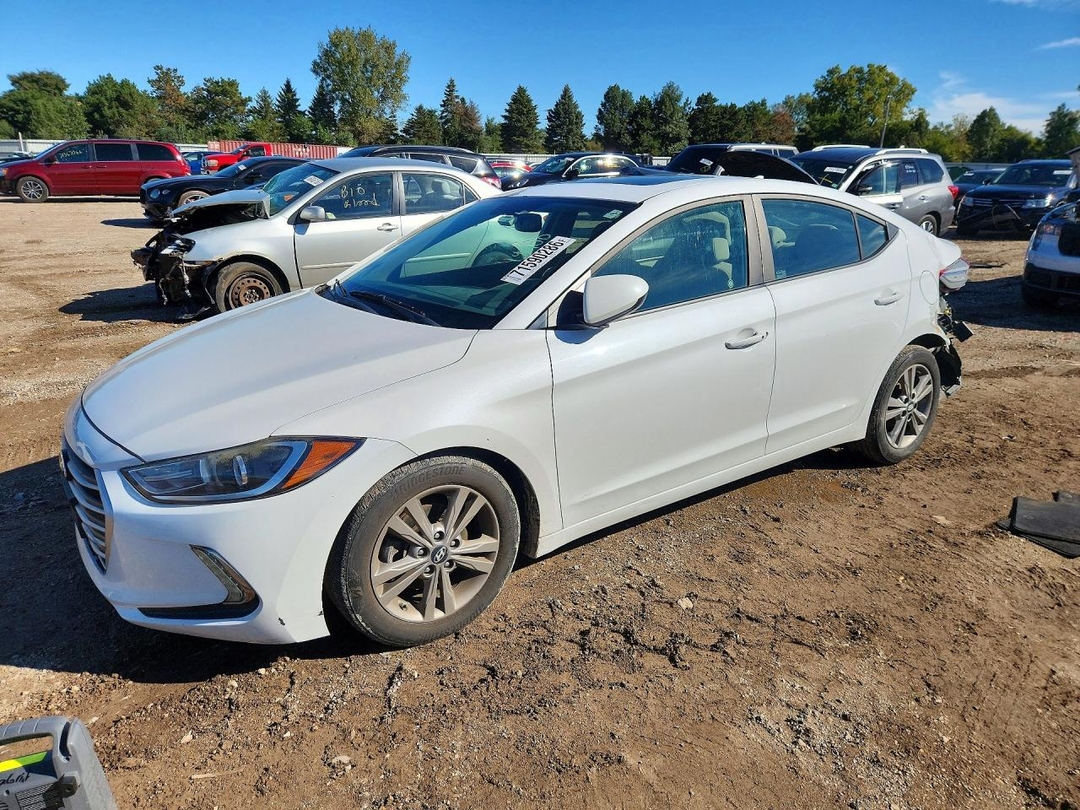 Vista de 2017 HYUNDAI ELANTRA VALUE EDITION, ángulo 1