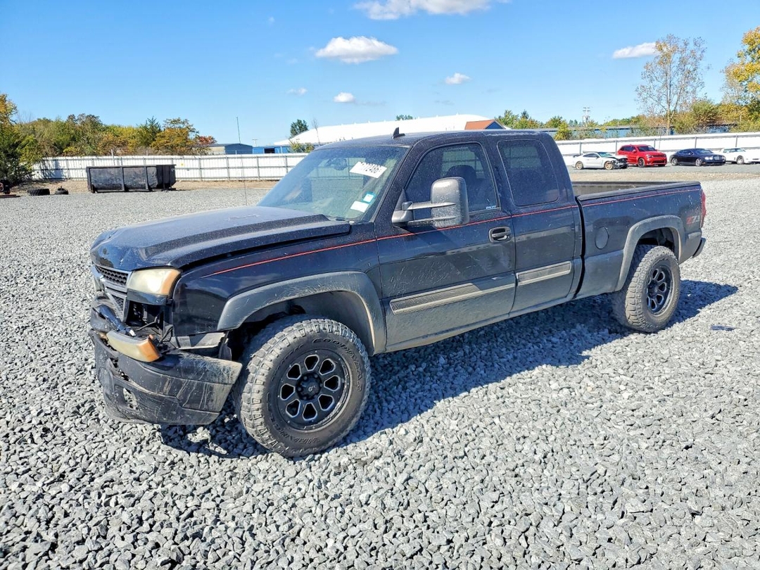 Vista de 2006 CHEVROLET SILVERADO K1500, ángulo 1