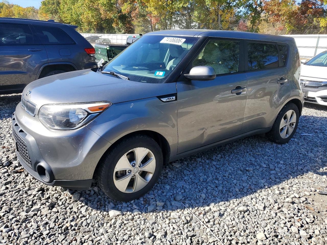 Vista de 2015 KIA SOUL BASE, ángulo 1