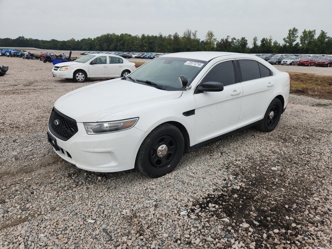 Vue de 2018 FORD TAURUS POLICE INTERCEPTOR, angle 1