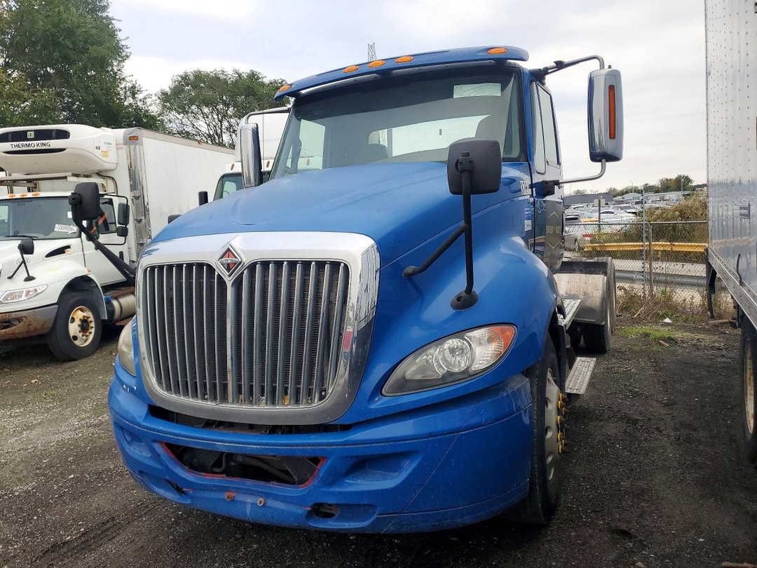 منظر 2012 INTERNATIONAL PROSTAR SEMI TRUCK، زاوية 1