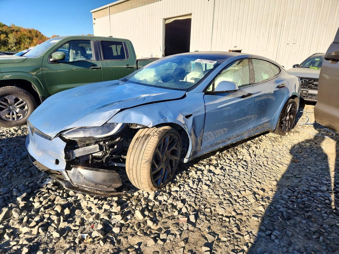 Vue de 2026 TESLA MODEL S, angle 1