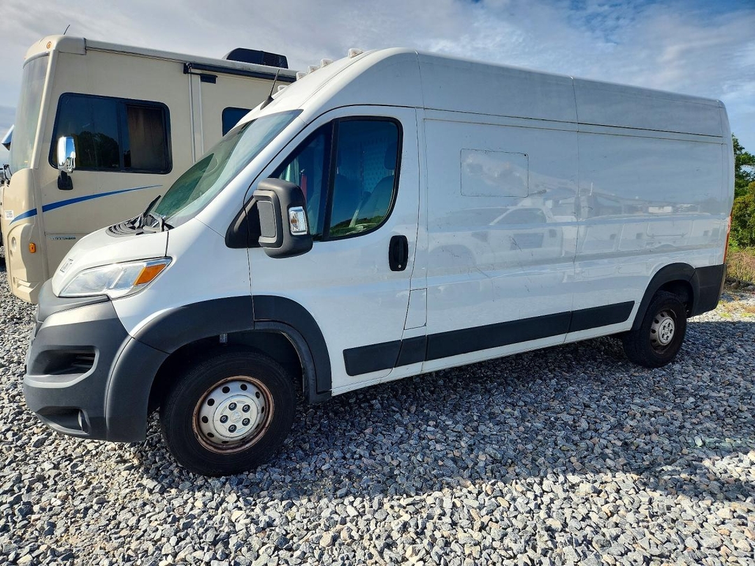 Вид 2023 RAM PROMASTER 2500 2500 HIGH, угол 1