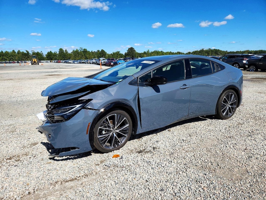 Vue de 2024 TOYOTA PRIUS XLE, angle 1