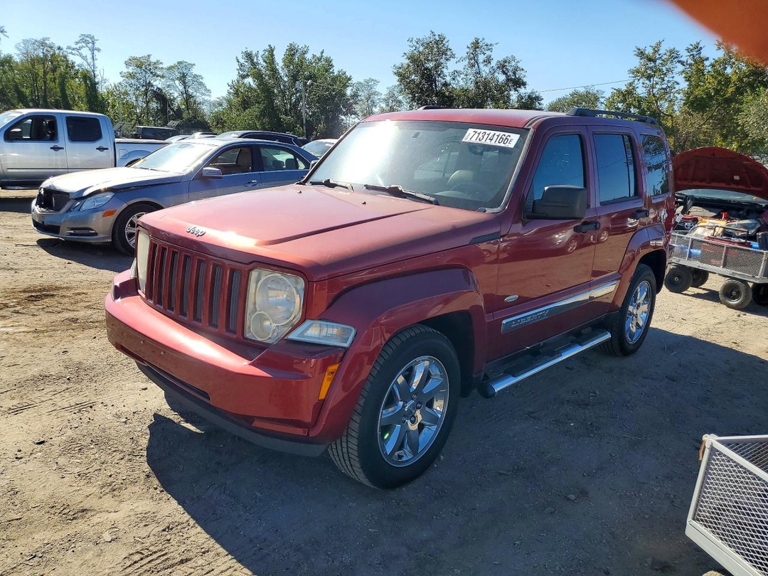منظر 2012 JEEP LIBERTY SPORT، زاوية 1