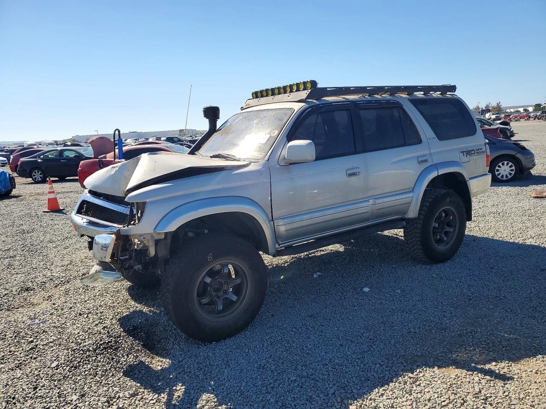 Vue de 1997 TOYOTA 4RUNNER LIMITED, angle 1