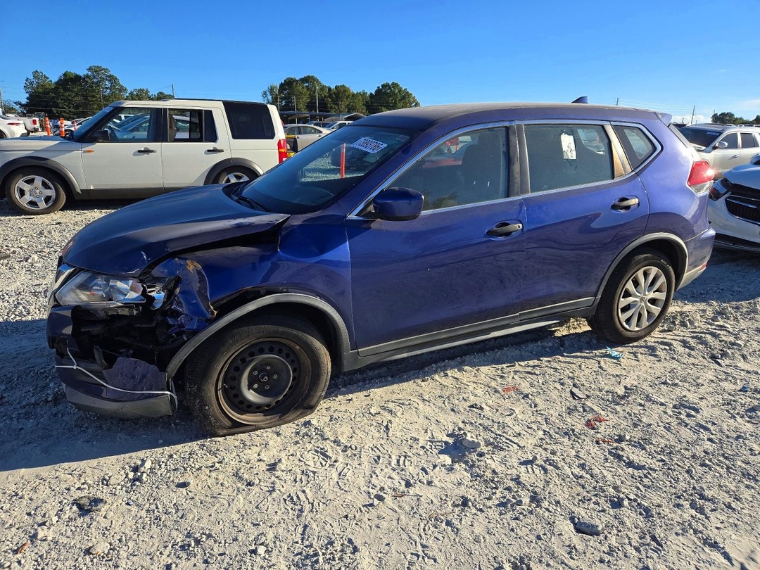 Vista de 2018 NISSAN ROGUE S, ángulo 1