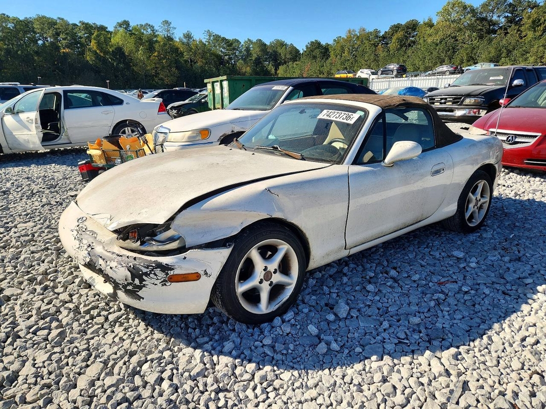 منظر 1999 MAZDA MX-5 MIATA، زاوية 1