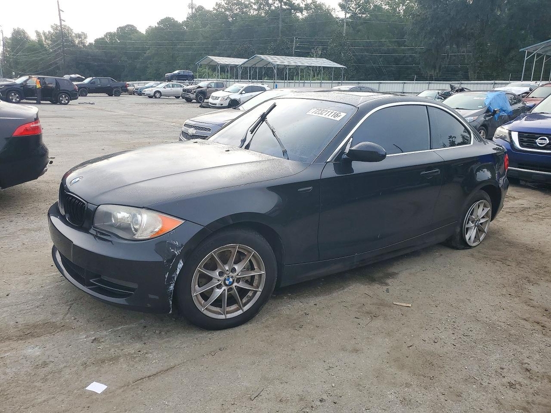 منظر 2009 BMW 128 I، زاوية 1