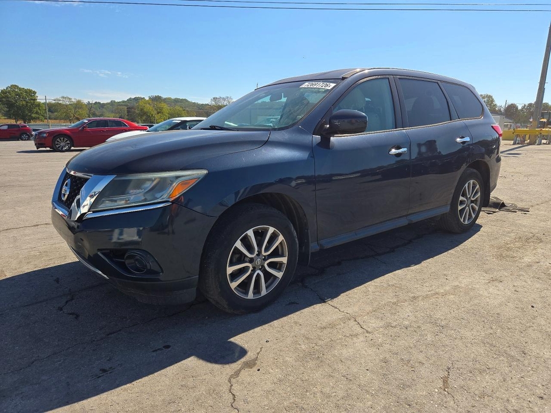 Vue de 2014 NISSAN PATHFINDER S, angle 1