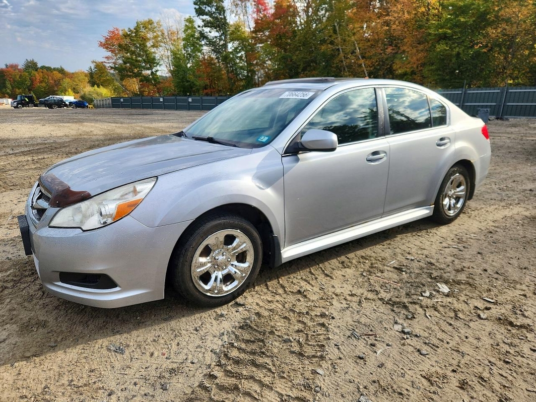 منظر 2012 SUBARU LEGACY 2.5I PREMIUM، زاوية 1